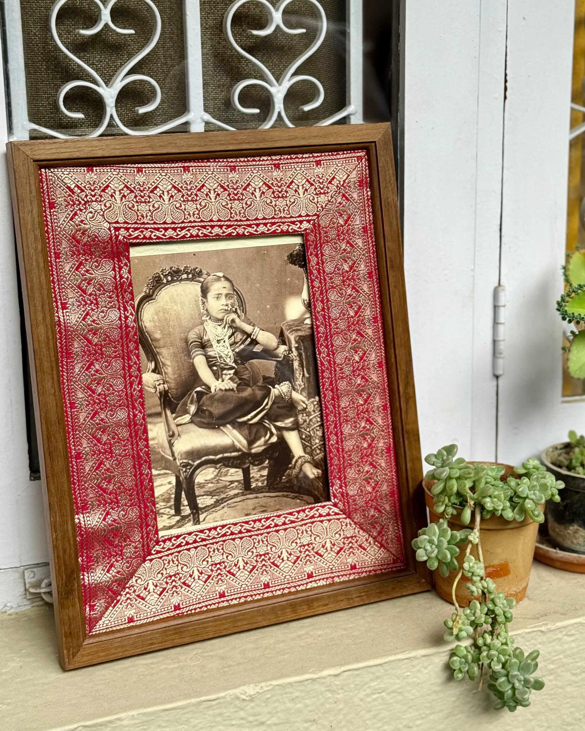 Rasa Picture Frame