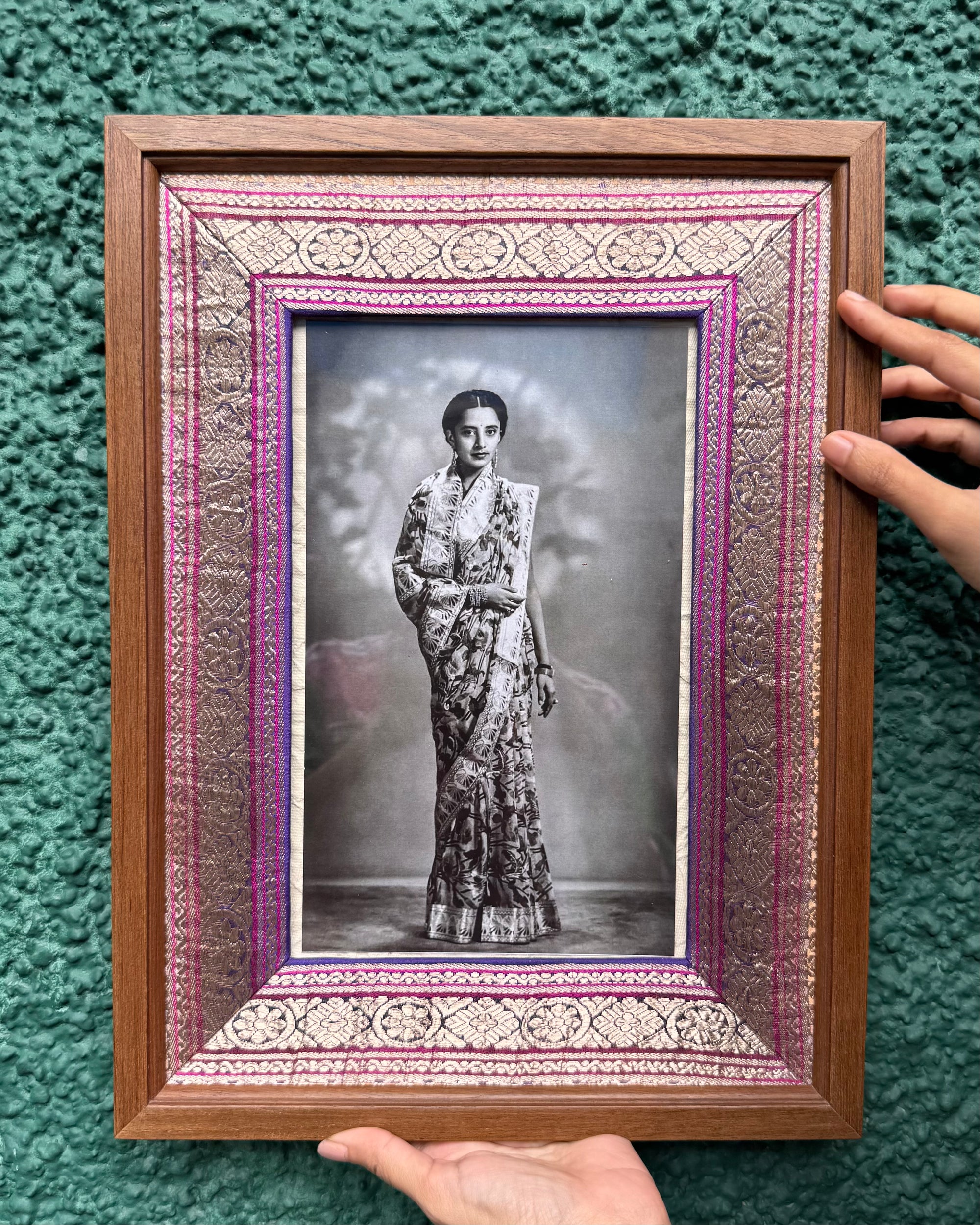 Imaan Picture Frame