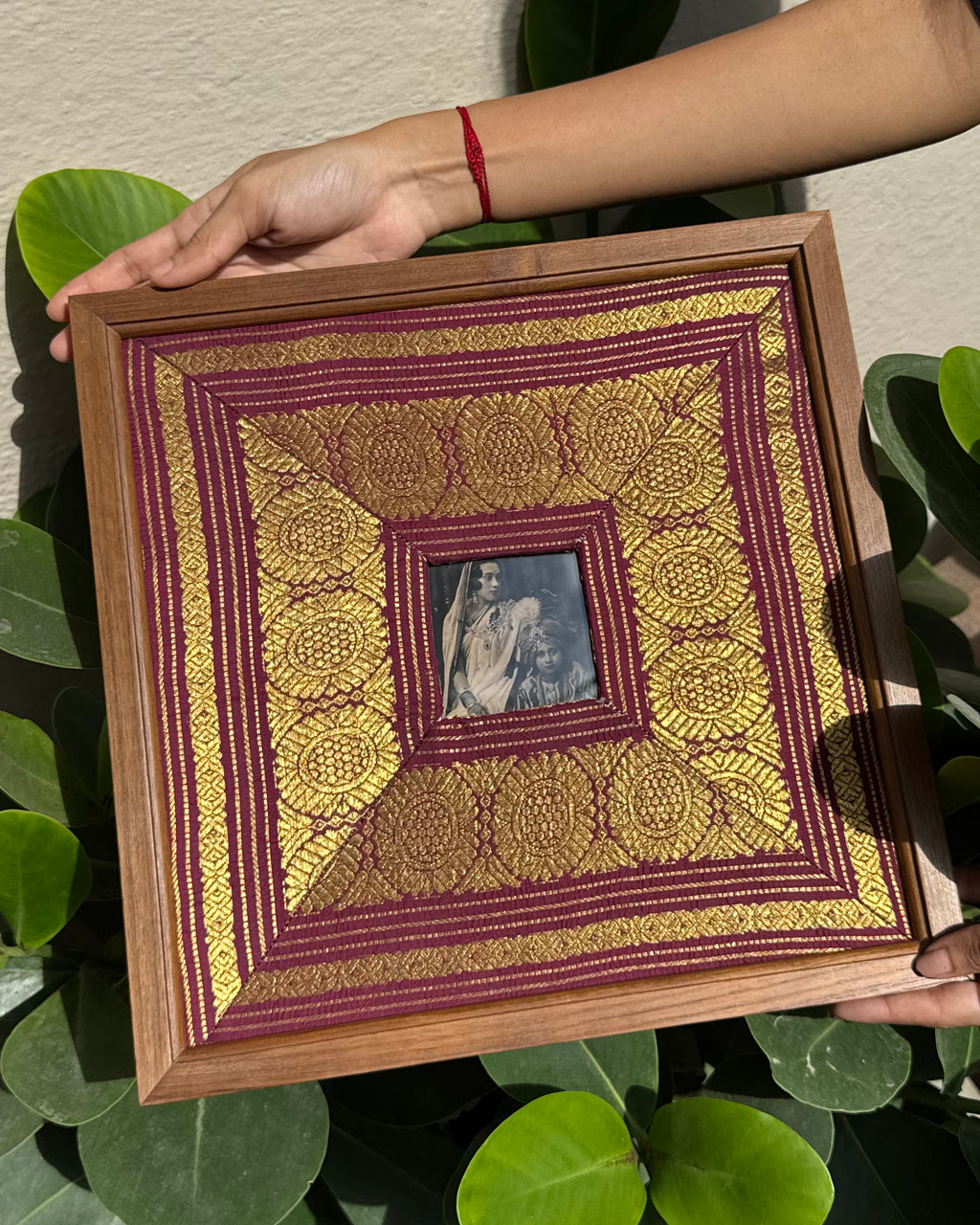Noor Picture Frame