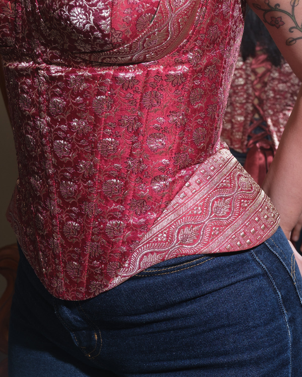 Maitreyi corset