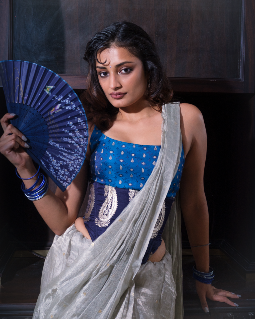 Neelambri set