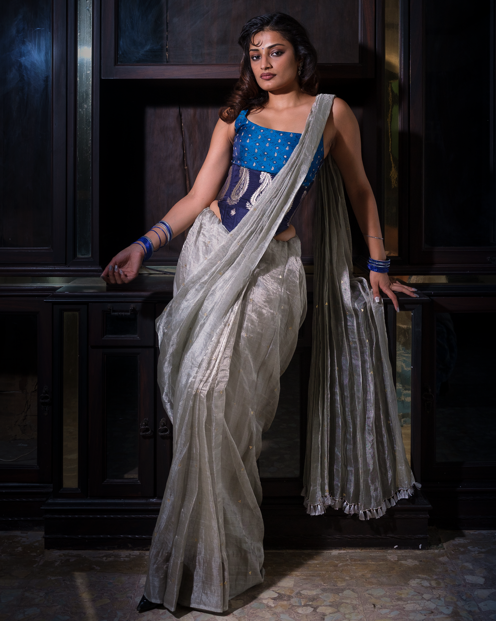 Neelambri set